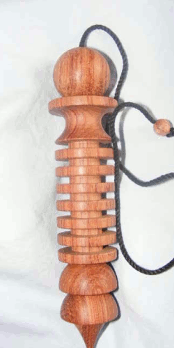 Isis-Osiris groß Akazienholz (Spitze auswechselbar)